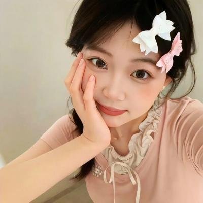 我和他都是新郎。