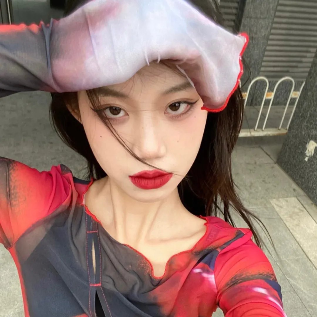 红衣女鬼